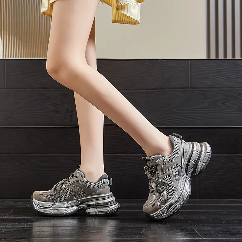 Chibang Lightweight Low Top Chunky Sneakers Women's-19