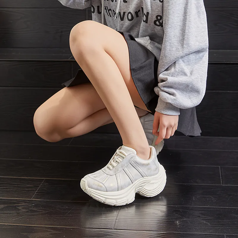 Chibang Low-Top Chunky Sneakers Women's Gold-6