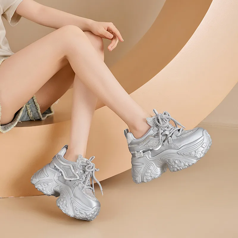 Chibang Lightweight Low Top Chunky Sneakers Women's-2