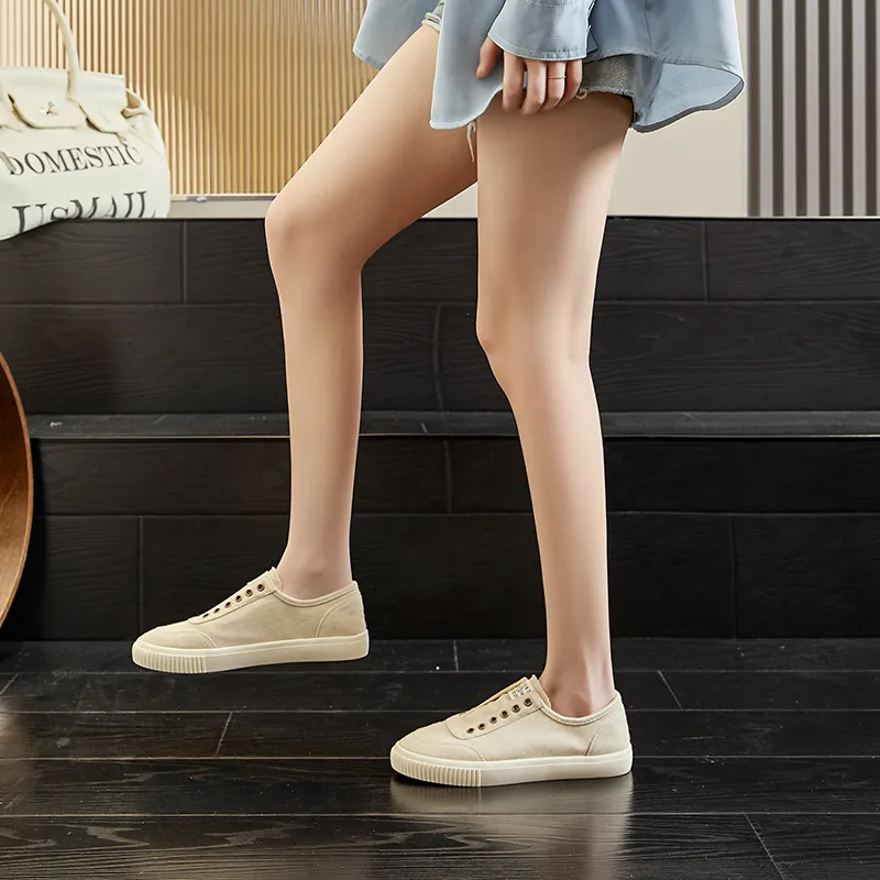 Chibang Lightweight Low Top Canvas Shoes Women's-6