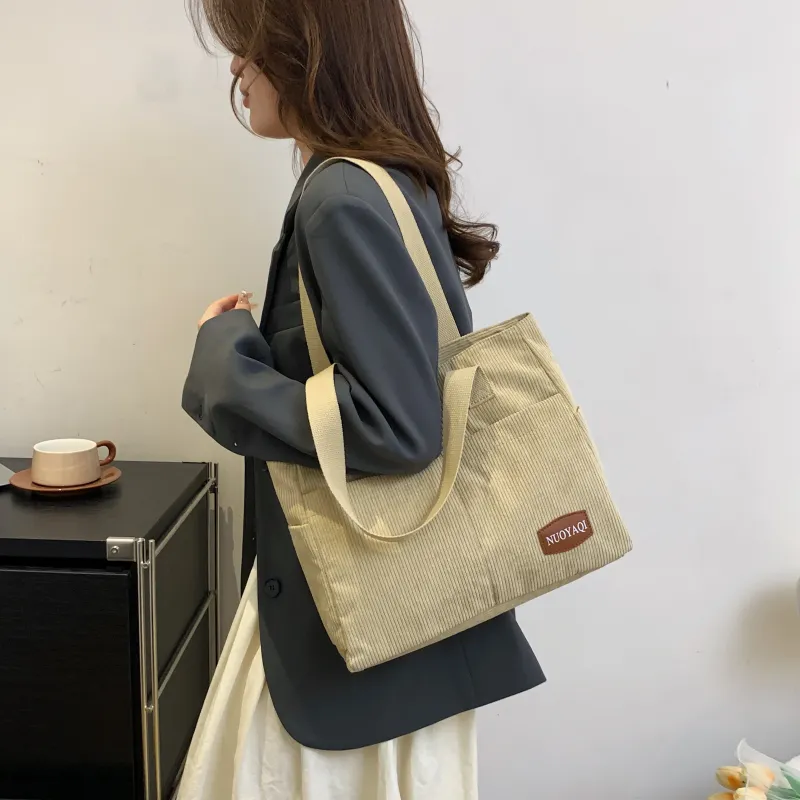 Parker Bear Shoulder Bags-26