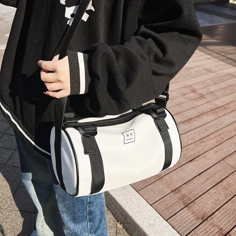 Parker Bear Nylon Travel Bag Cell Phone Pouch Coin Purse Handbag Crossbody Bag Regular Unisex Black/White/Gray/Blue-20