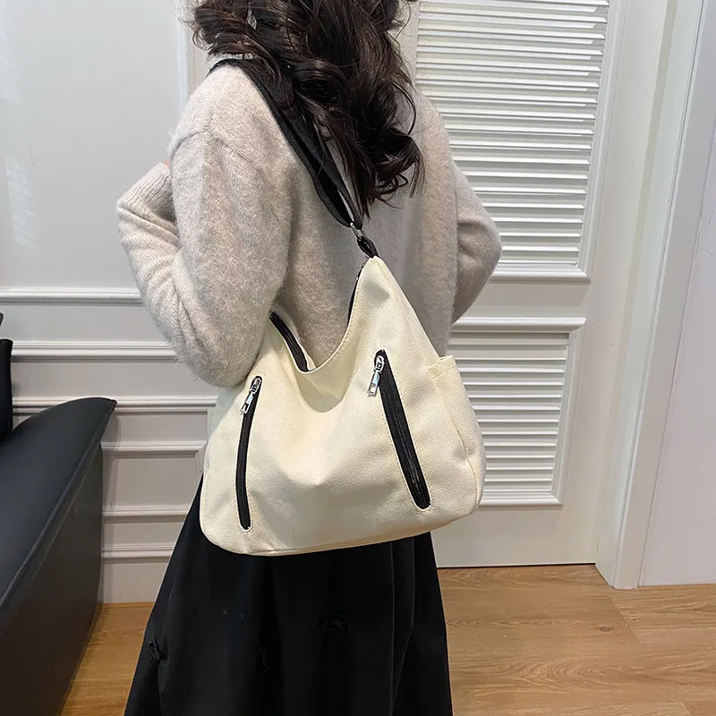 Parker Bear Canvas Canvas Bag Crossbody Bag Regular Unisex White/Khaki/Black/Red-3