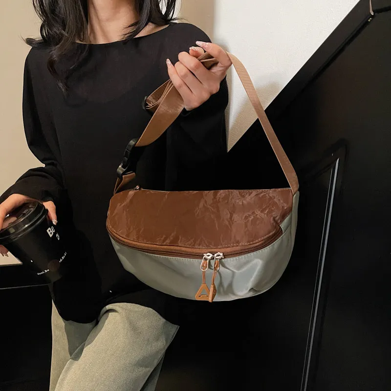 Parker Bear Fabric Shoulder Bag Crossbody Bag Regular Women's Multicolor-7