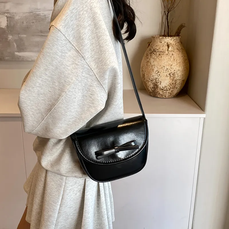 MingLu PU Crossbody Bag Red/Silver/Black-2