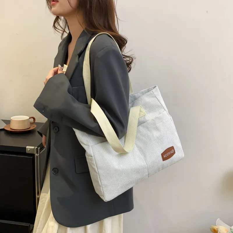 Parker Bear Shoulder Bags-16