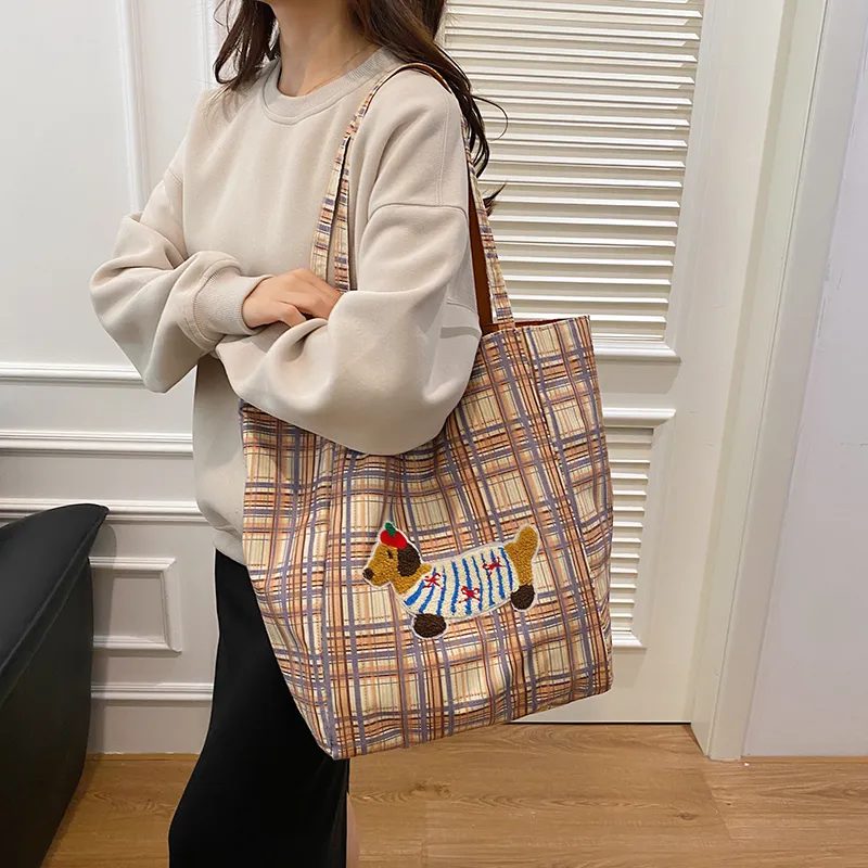 Parker Bear Composite Cloth Shoulder Bag Women's Multicolor-20