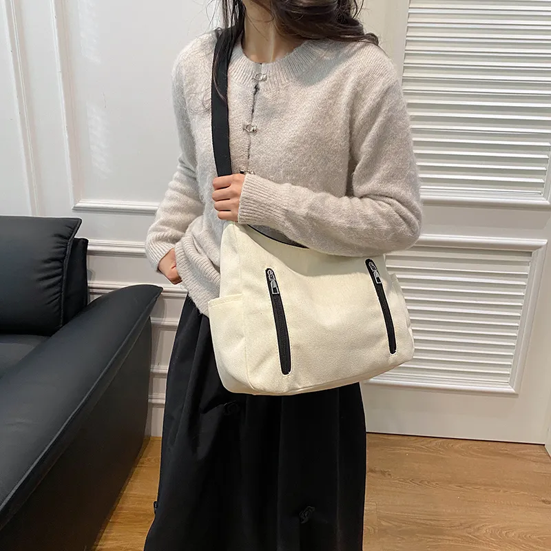 Parker Bear Canvas Canvas Bag Crossbody Bag Regular Unisex White/Khaki/Black/Red-5
