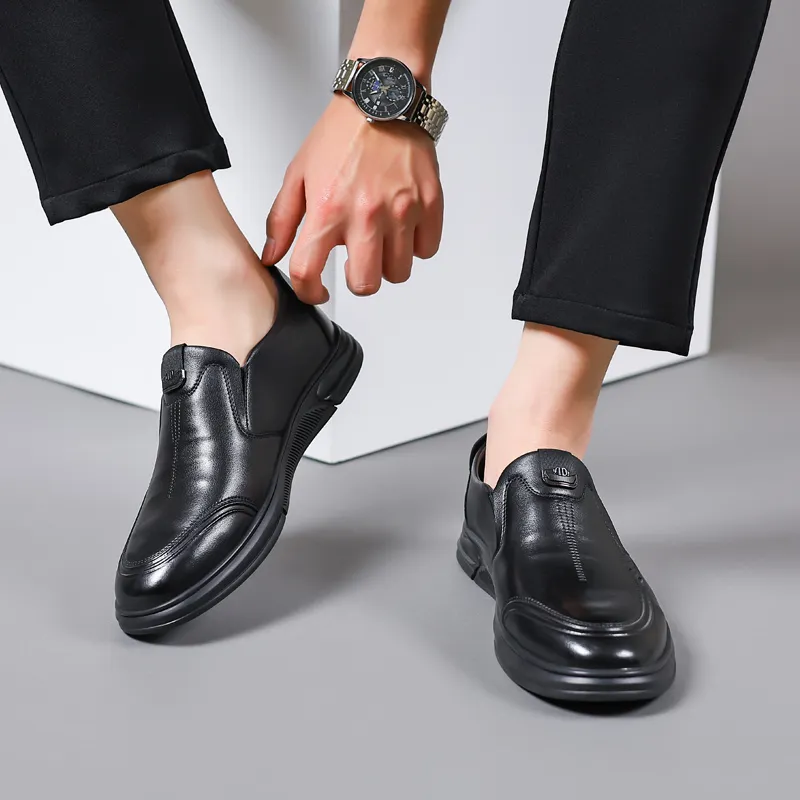 Mr. Thorn Tree Casual Shoes Men's-1