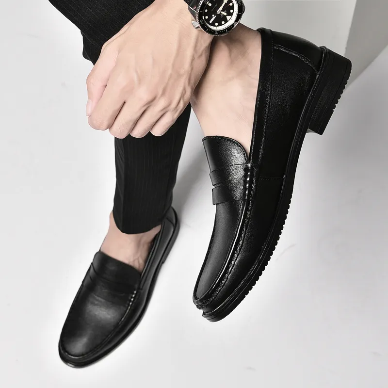 Mr. Thorn Tree Loafers Men's Black-1