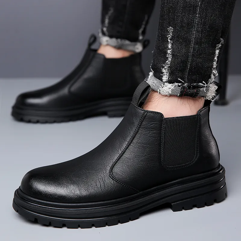 Mr. Thorn Tree Ankle Length Chelsea Boots Men's Black-1
