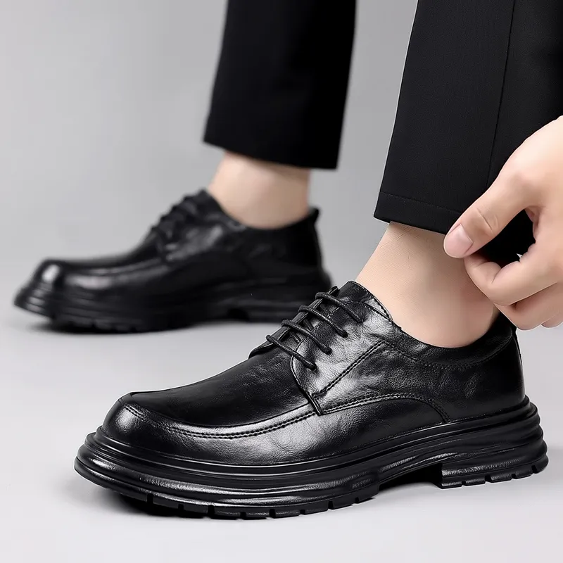 Mr. Thorn Tree Casual Shoes Men's Black-3
