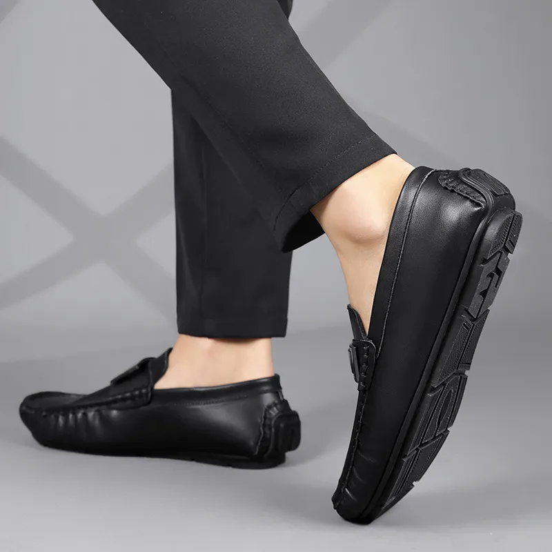 Mr. Thorn Tree Casual Shoes Men's Black-2
