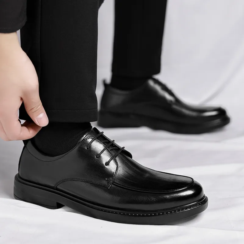 Mr. Thorn Tree Casual Shoes Men's Black-2