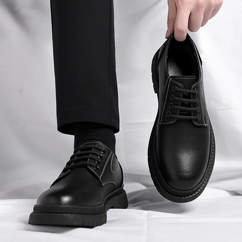 Mr. Thorn Tree Casual Shoes Men's Black-1