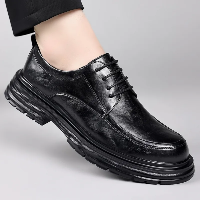 Mr. Thorn Tree Casual Shoes Men's Black-4