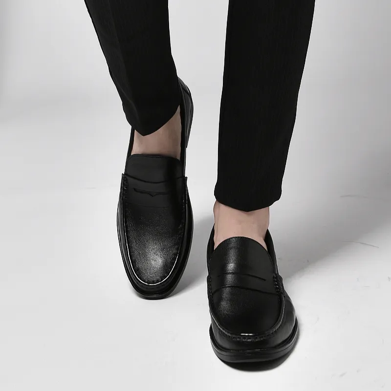 Mr. Thorn Tree Loafers Men's Black-4
