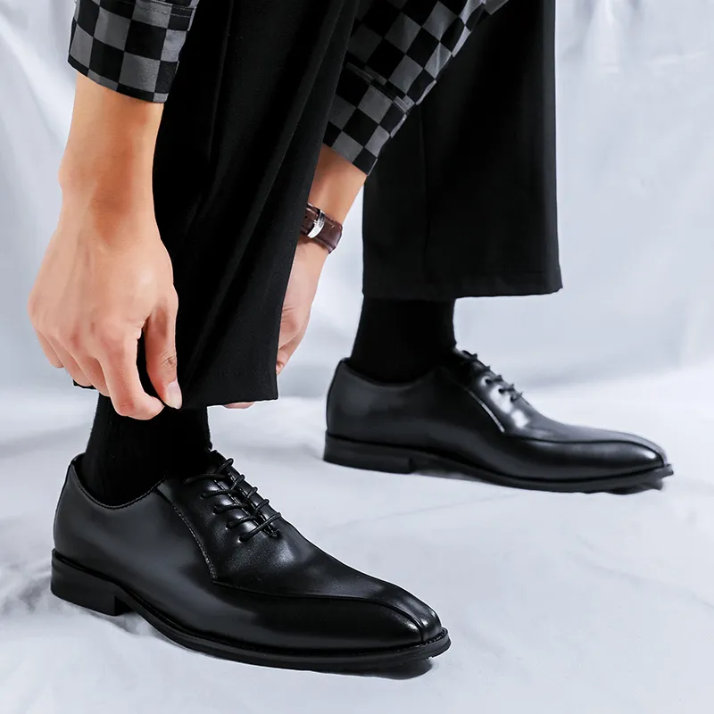 Mr. Thorn Tree Casual Shoes Men's Black-3