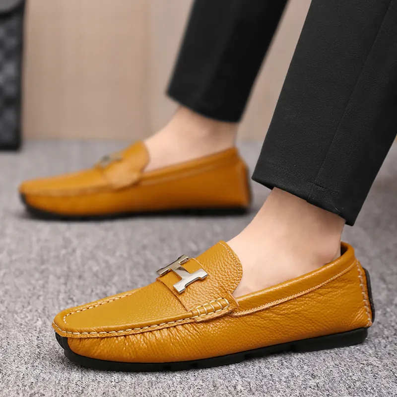 Mr. Thorn Tree Casual Shoes Men's Yellow-1
