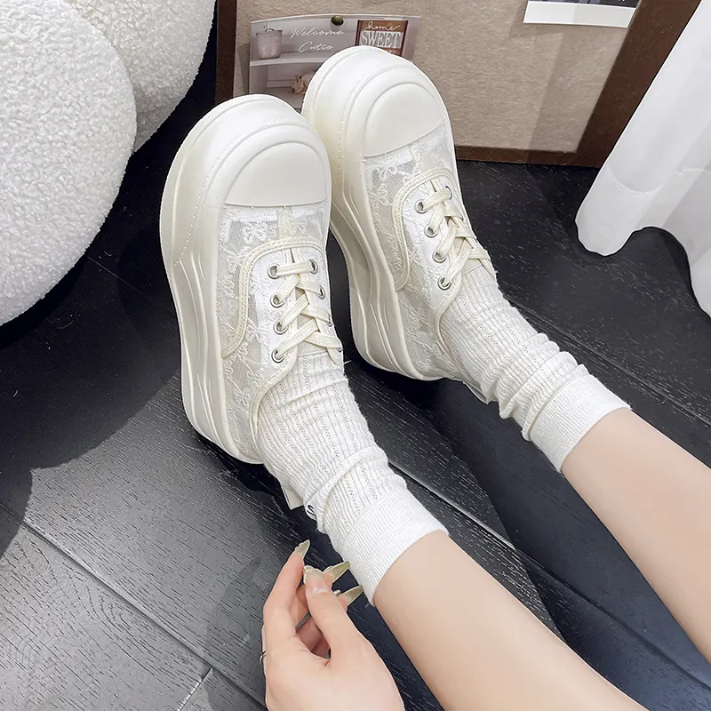 WENPU Lightweight Breathable Height Increasing Low Top Skateboard Shoes Women's-4