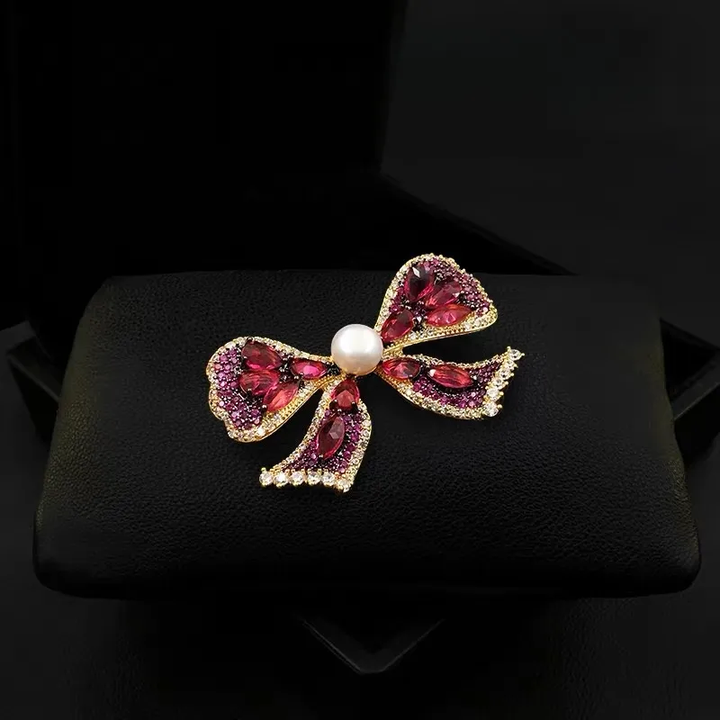 ZWU High Quality Eco Friendly Copper Brooches Women's-1