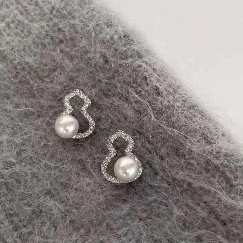 ZWU 925 Silver Needles Earrings Women's-1
