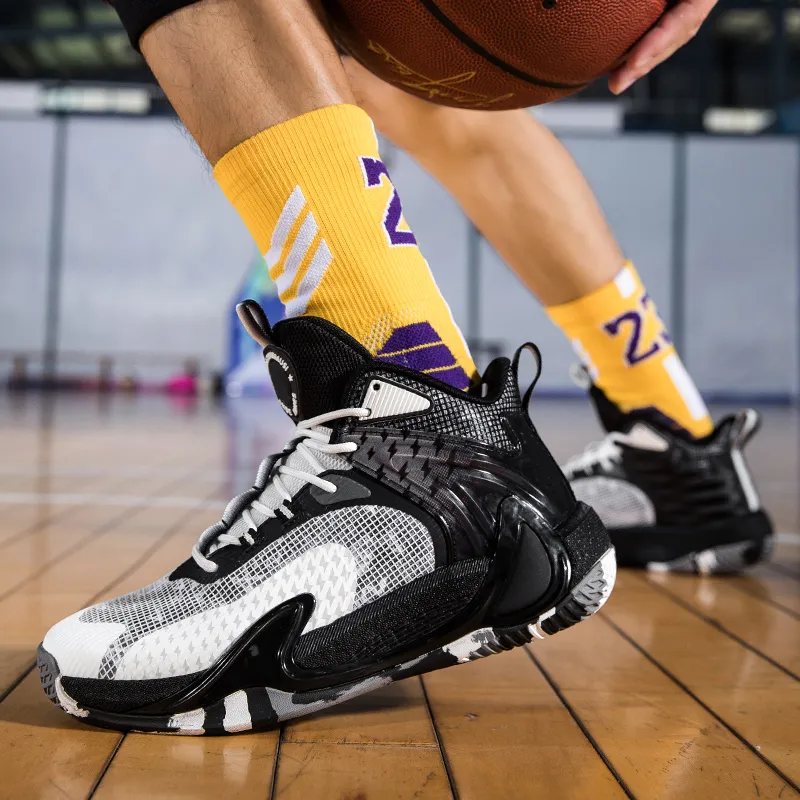 ANDEZHANMUSI Slip Resistant And Abrasion Resistant Coverage Mid Top Basketball Shoes Unisex-2