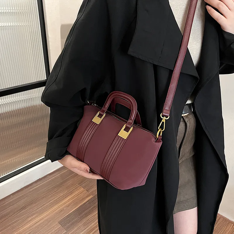 Worm's Home PU Handbag, Shoulder Bag, Crossbody Bag Regular Women's Black/Burgundy/Brown-6