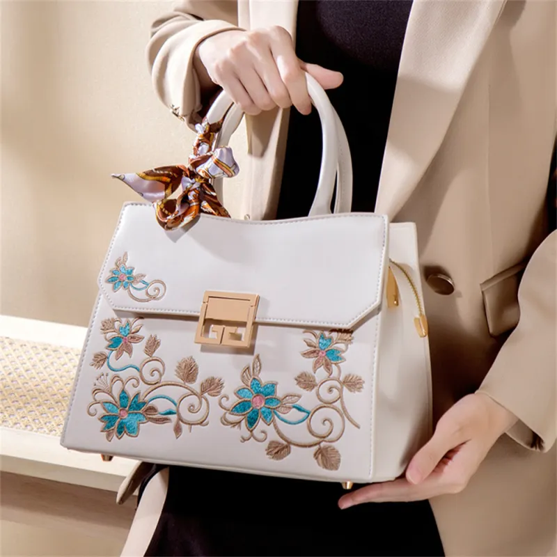 Worm's Home Pu Crossbody Bag One Shoulder Handbag Women's Floral Ecru-4