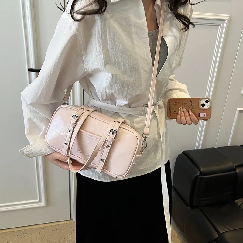 Worm's Home PU Underarm Crossbody Bag, Shoulder Bag Regular Women's-9