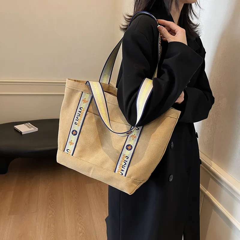 Worm's Home Oxford Tote Bag Shoulder Bag Women's Ecru/Black/Khaki-7