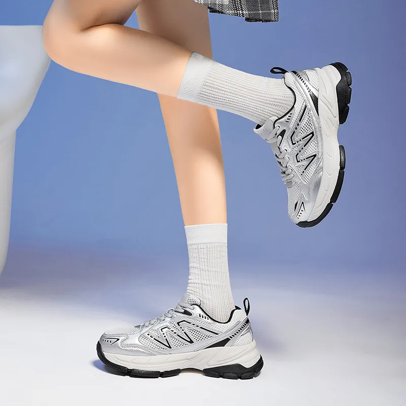 15 MINS Lightweight Low Top Chunky Sneakers Women's Beige Silver-2