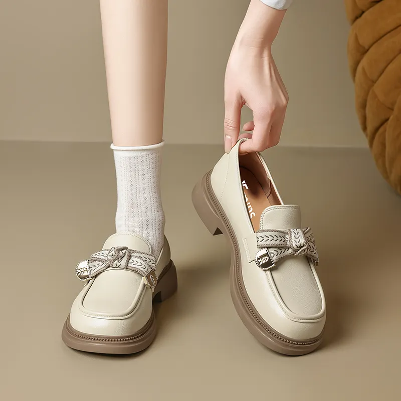 15 MINS Loafers Women's Black/Beige Apricot-9