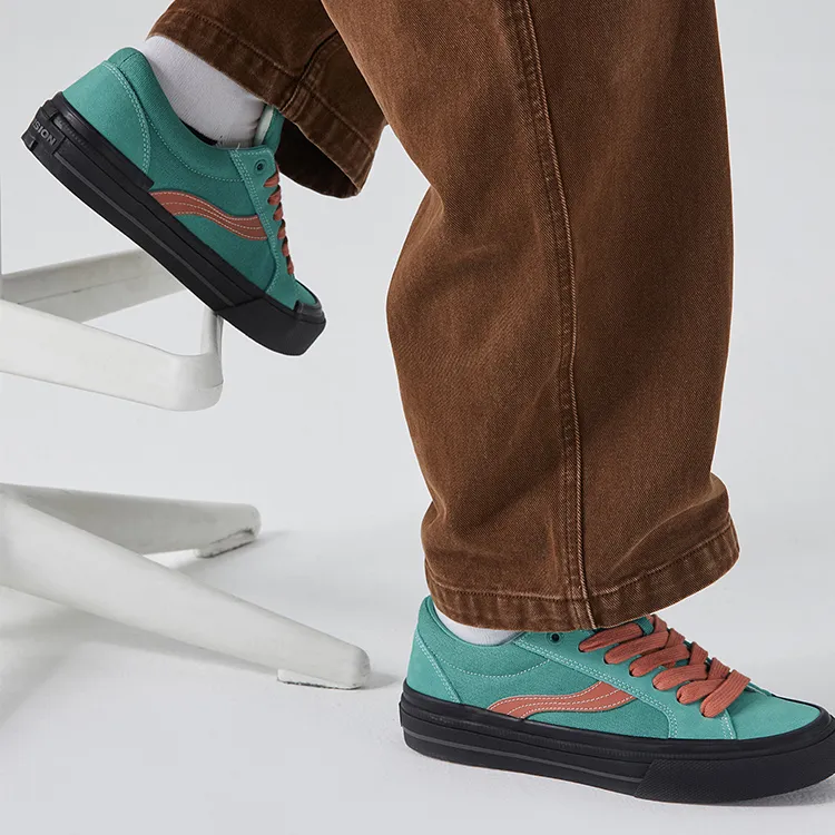 OddCIRKUS x Vision Street Wear Astley Pro Low Top Skateboard Shoes Unisex The Lake Is Green And Orange-7