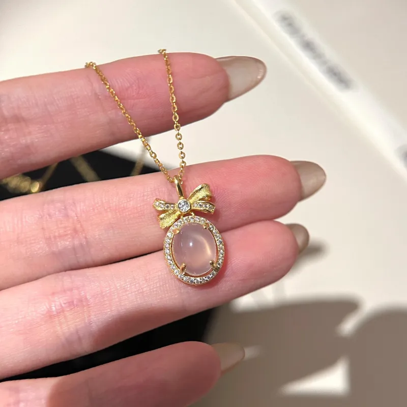Fengyun Pavilion Chalcedony Necklaces Women's-2