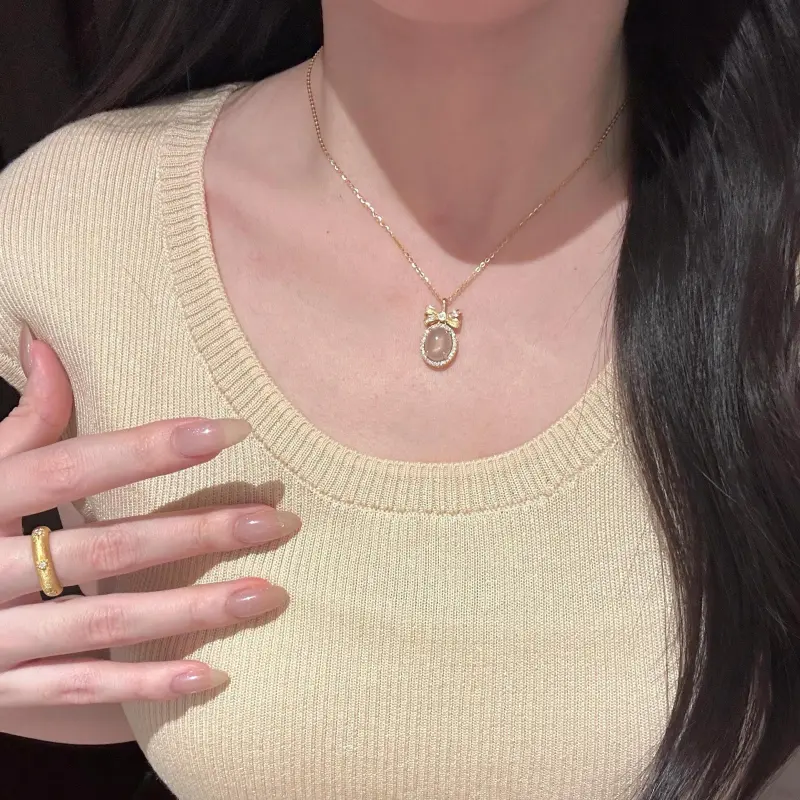Fengyun Pavilion Chalcedony Necklaces Women's-5