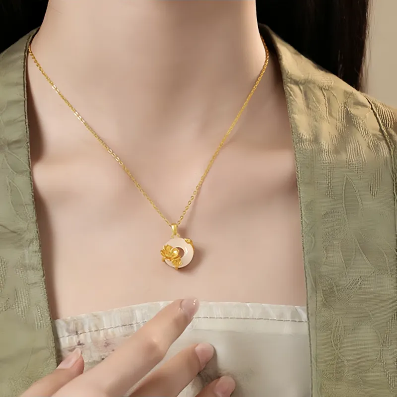 Fengyun Pavilion Chalcedony Jade Necklaces Women's-4