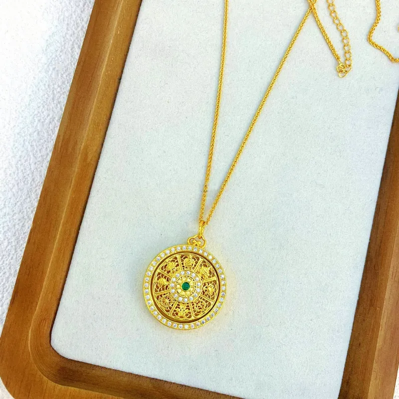 Fengyun Pavilion Alloy Necklaces Unisex-4
