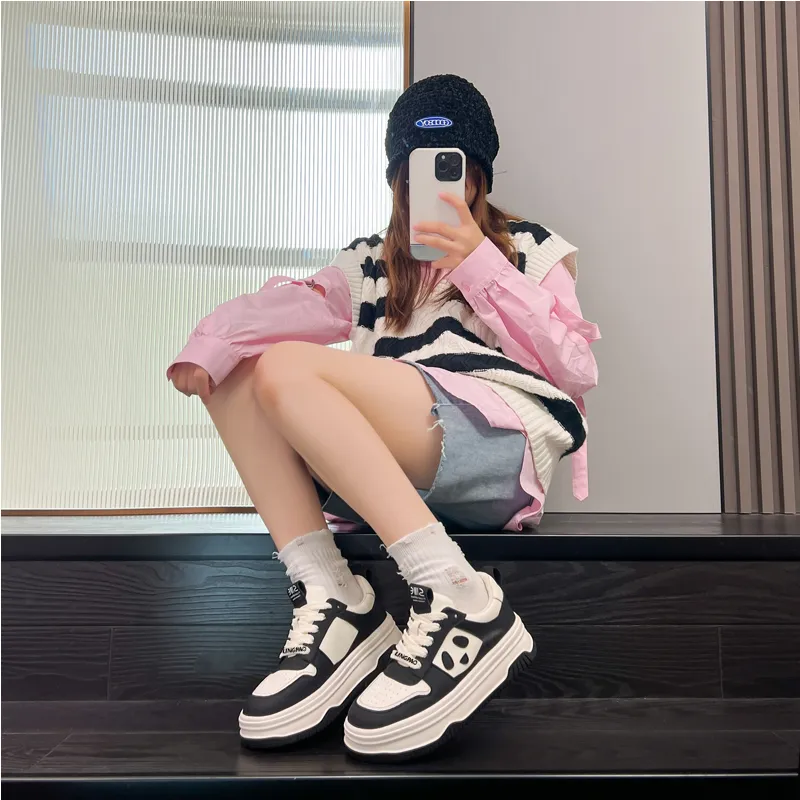 LINGPAO Low-Top Skateboard Shoes Women's-4