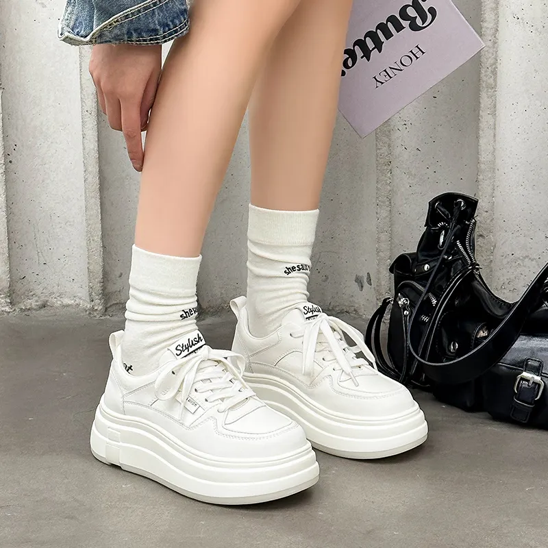 BENZI Low Top Skateboard Shoes Women's-1