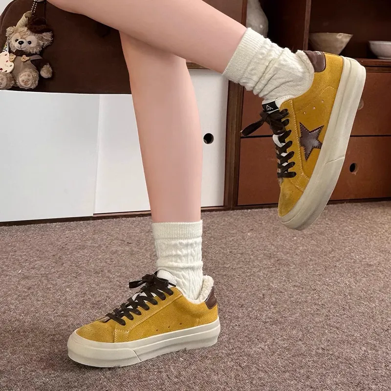 BENZI Warm Anti Slip And Wear Resistant Low Top Skateboard Shoes Women's-9