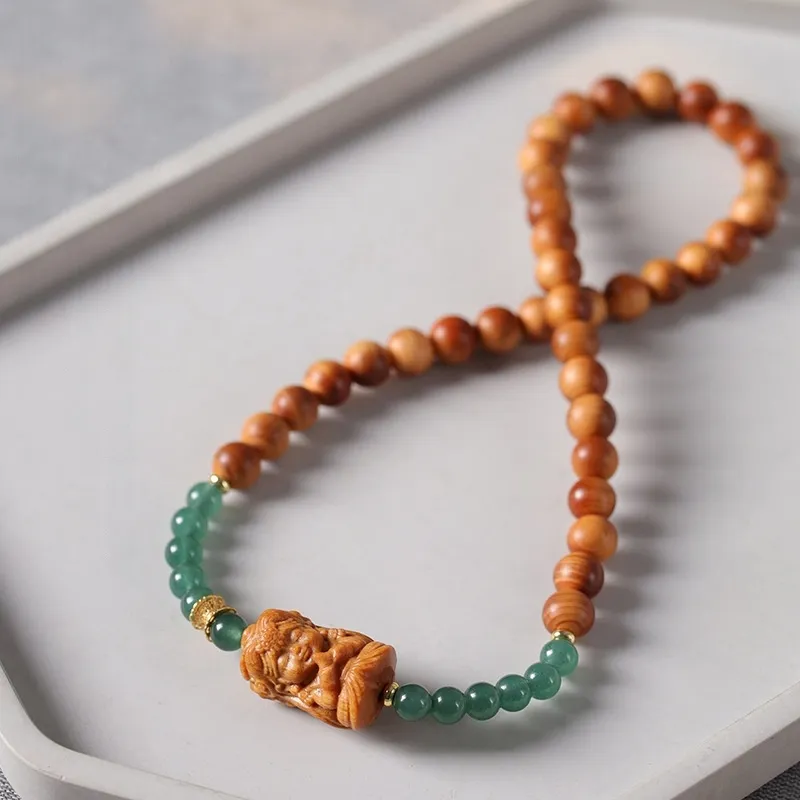Red All Year Round Thuja Bracelets Unisex-3