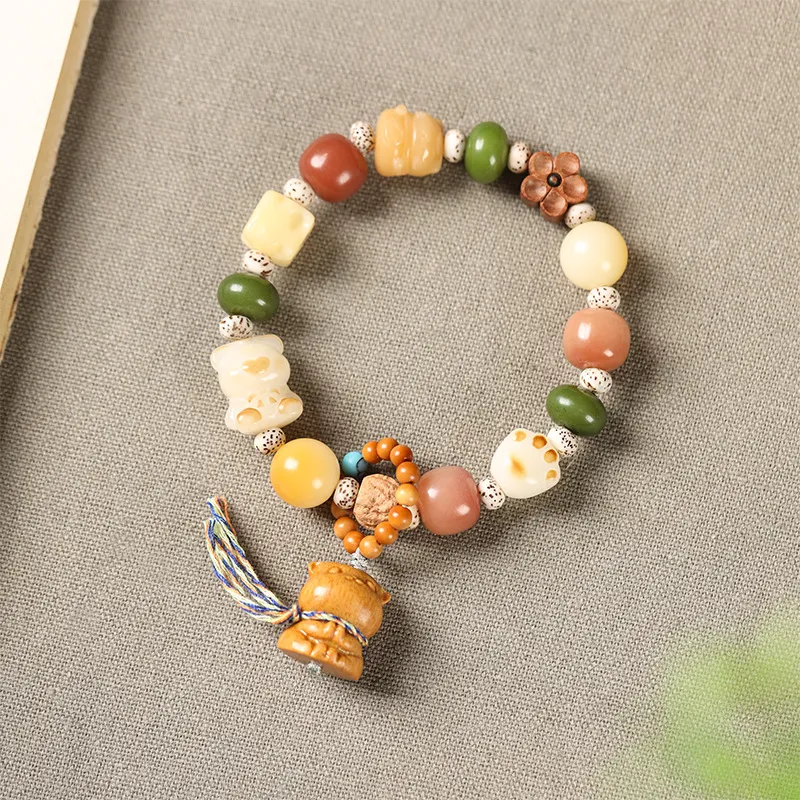 Red All Year Round Bodhi Seed Bracelets Unisex-2