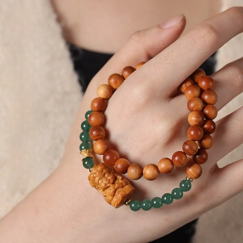 Red All Year Round Thuja Bracelets Unisex-1