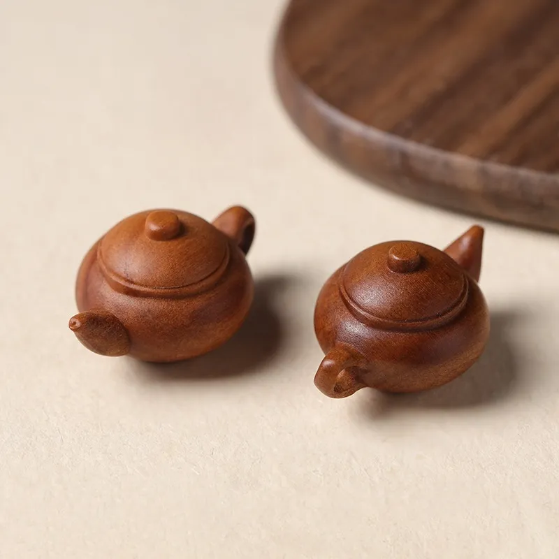 Red All Year Round Old Mountain Sandalwood Collectible Unisex-2