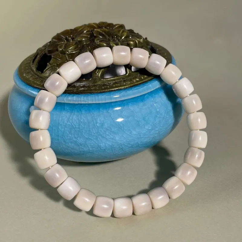 Red All Year Round White Jade Bodhi Bracelets Unisex-3