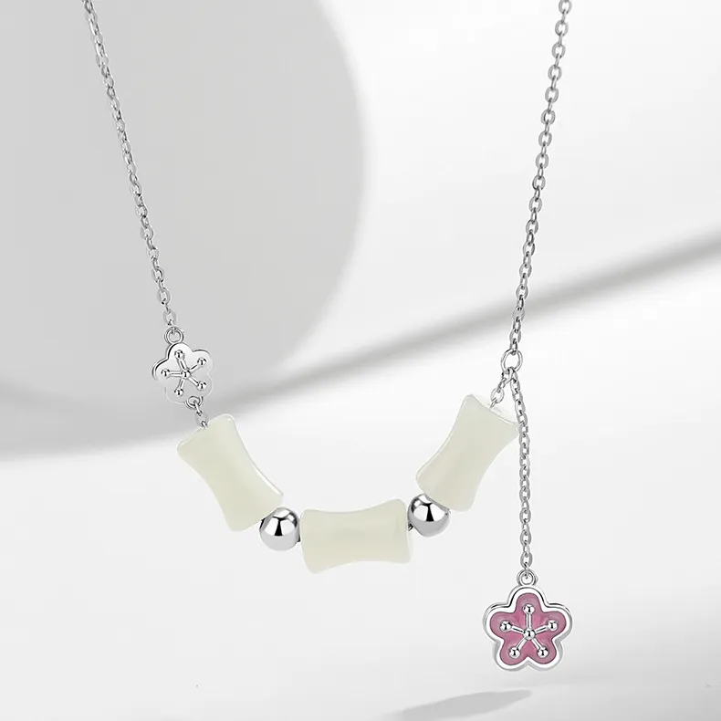Red All Year Round Chalcedony Collarbone Chain Women's-1