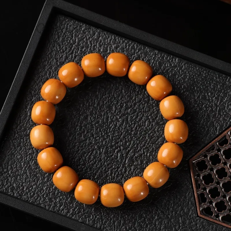 Red All Year Round Bodhi Seed Bracelets Unisex-2