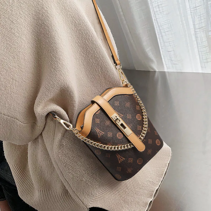 Old Man's Head Synthetic Leather Shoulder Bag Crossbody Bag Handbags Regular Women's Coffee-3