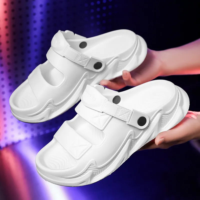 SLIPPER DAY Beach Sandals Unisex-9